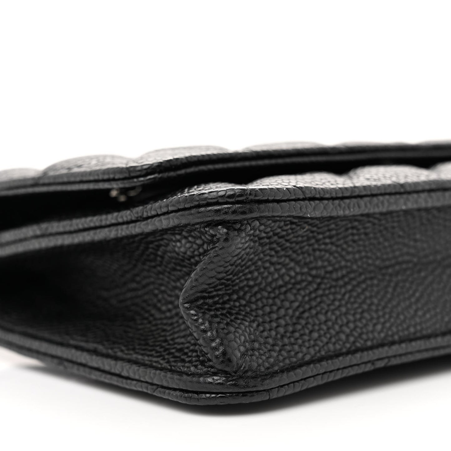 Caviar Quilted Wallet on Chain WOC Black