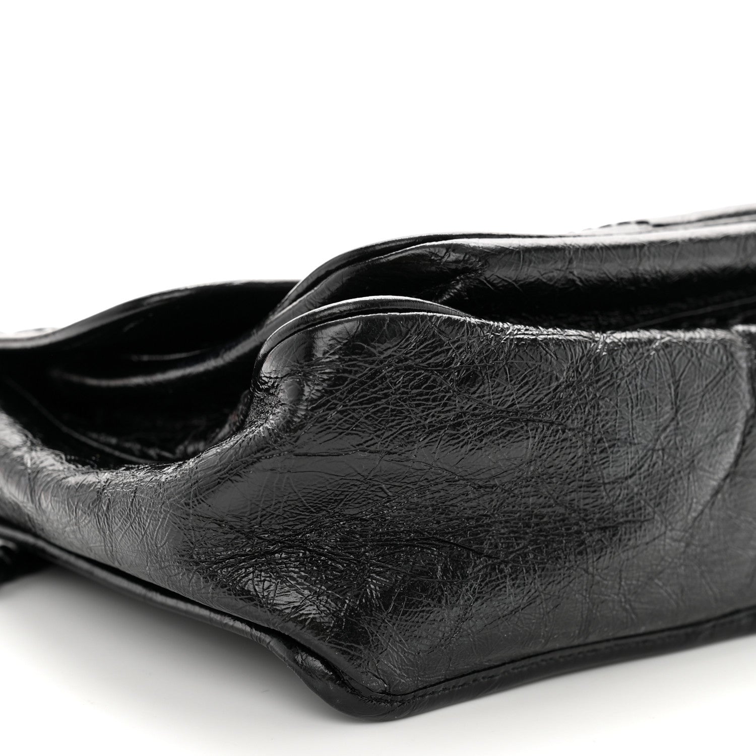 Saint Laurent Crinkled Calfskin Matelasse Monogram Medium Niki Chain Satchel Black 8 of 9