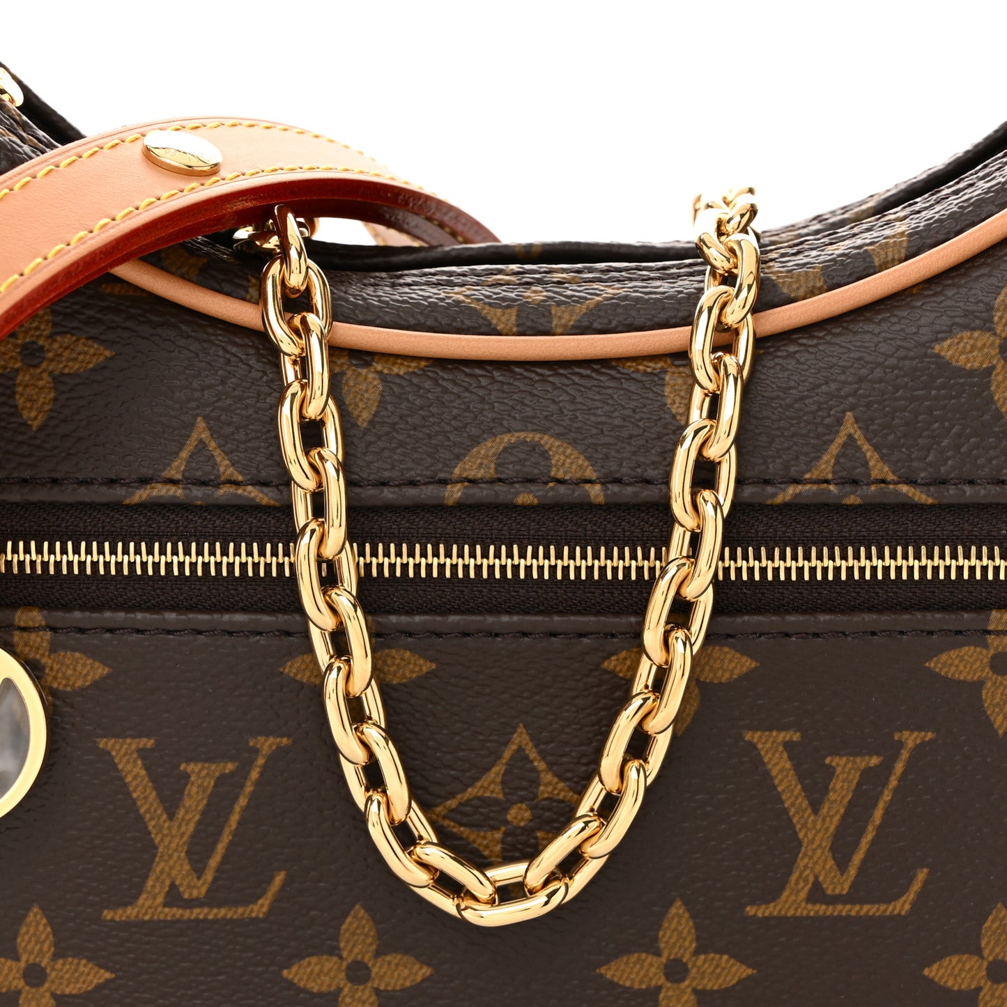 Monogram Loop