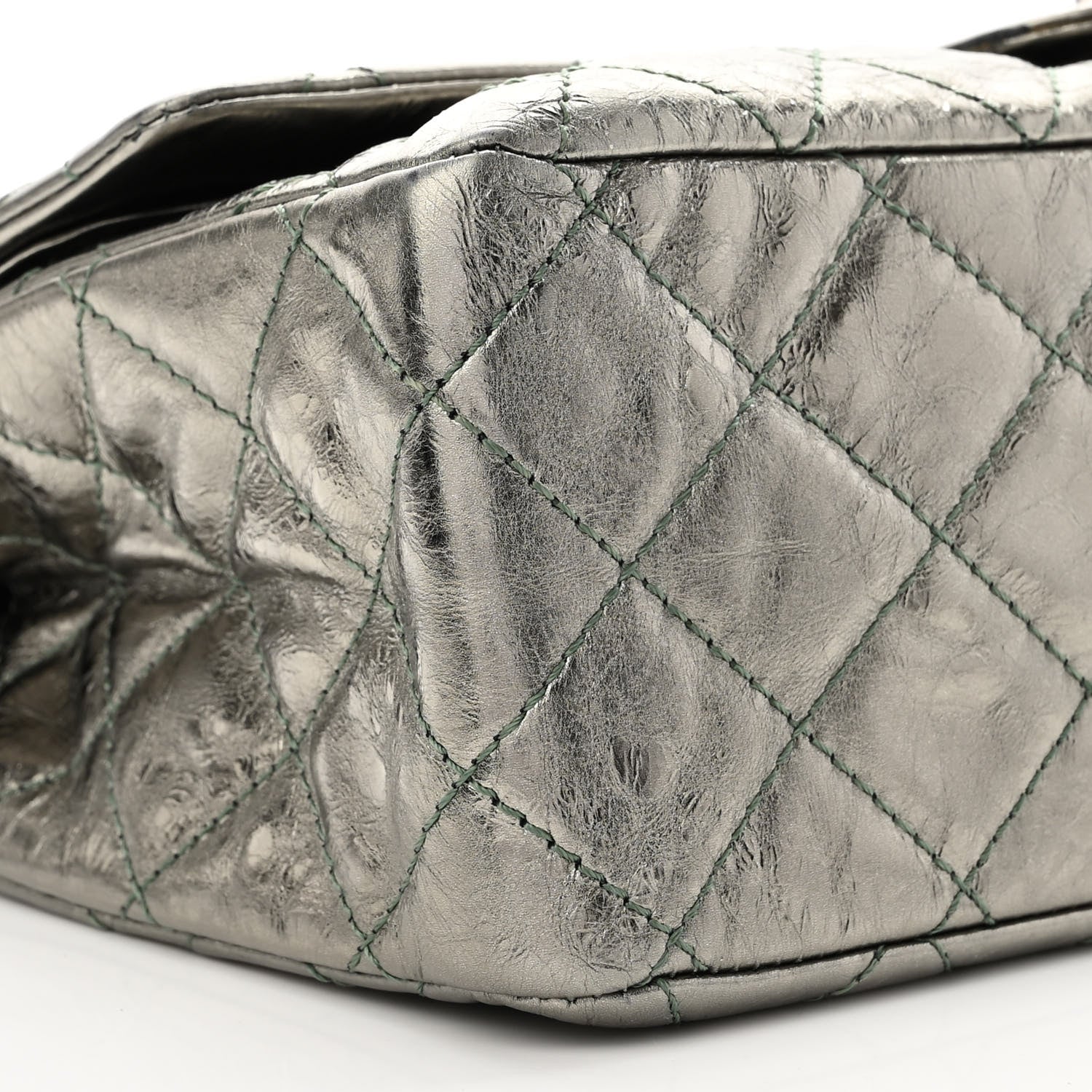 Chanel Metallic Aged Calfskin Quilted 2.55 Reissue 227 Flap Vert Fonce 9 of 11