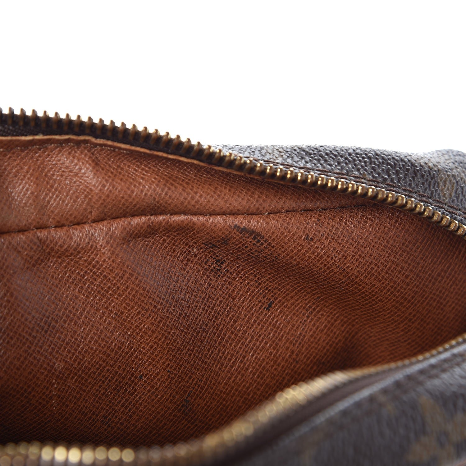 Louis Vuitton Monogram Compiegne 23 Toiletries 8 of 11