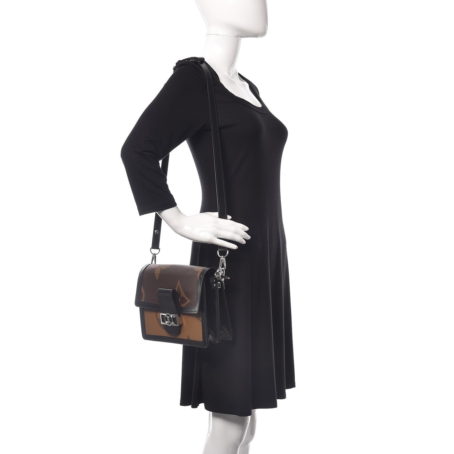 Reverse Monogram Giant Dauphine MM