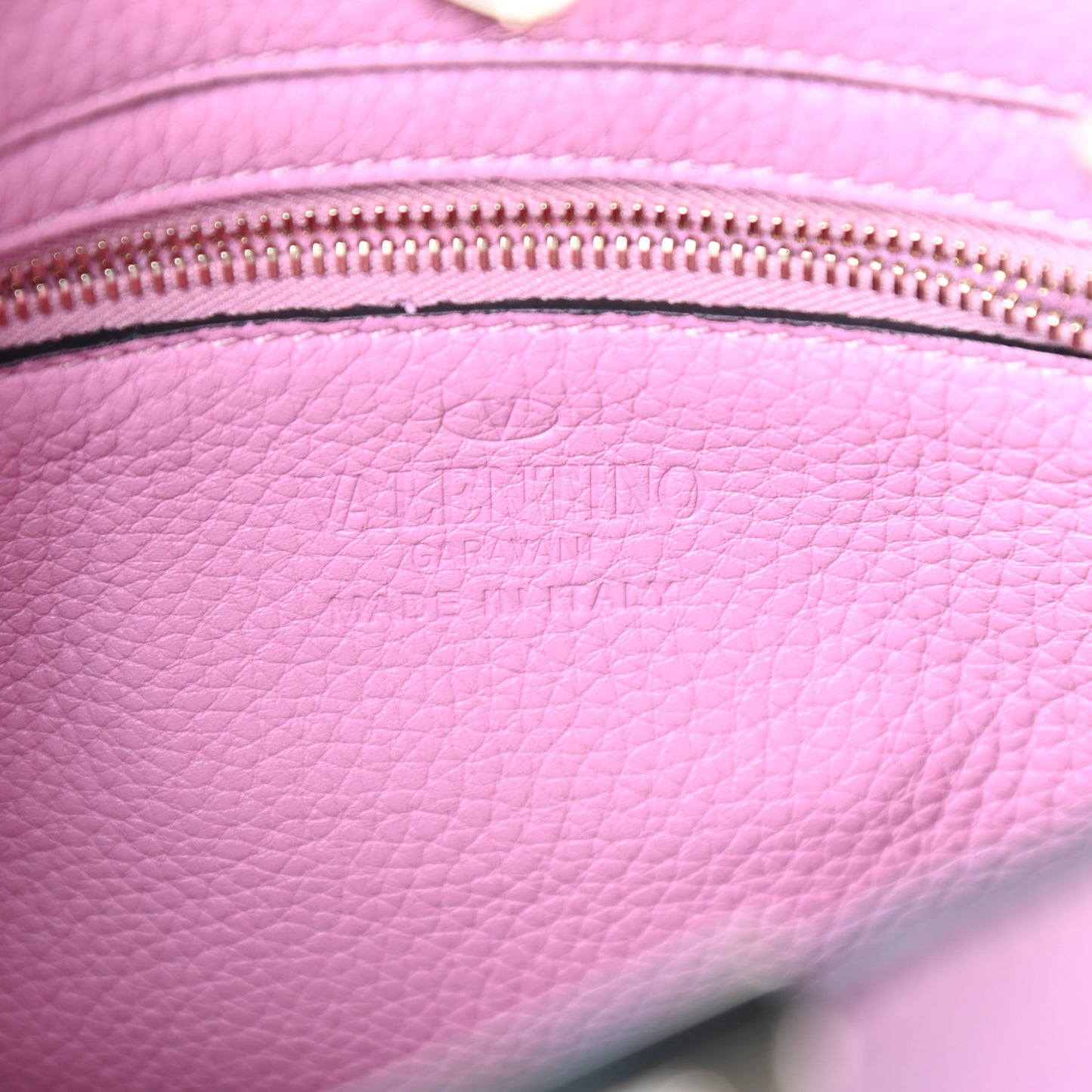 Pebbled Calfskin Mini Rockstud Flip-Lock Messenger Bag Pink