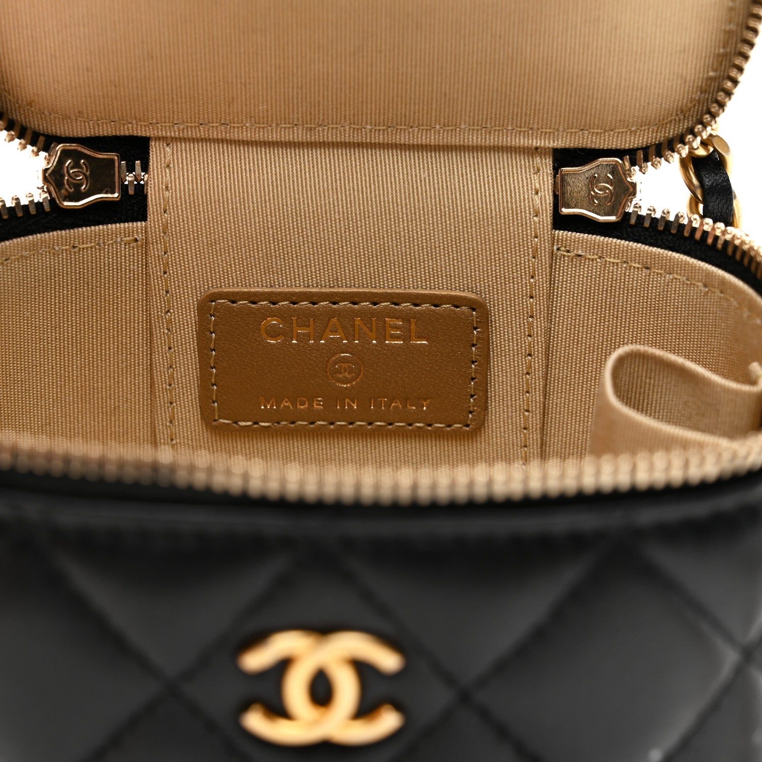 Chanel Lambskin Quilted Mini Pearl Crush Vanity Case With Chain