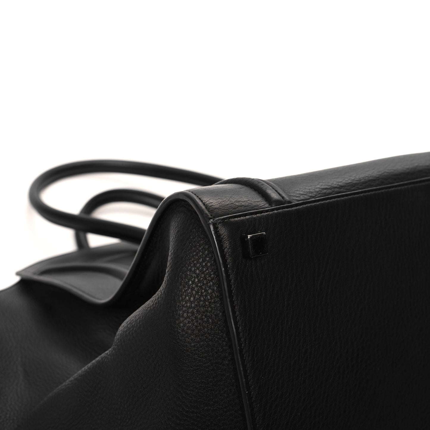 Supple Calfskin Medium Phantom Luggage Black