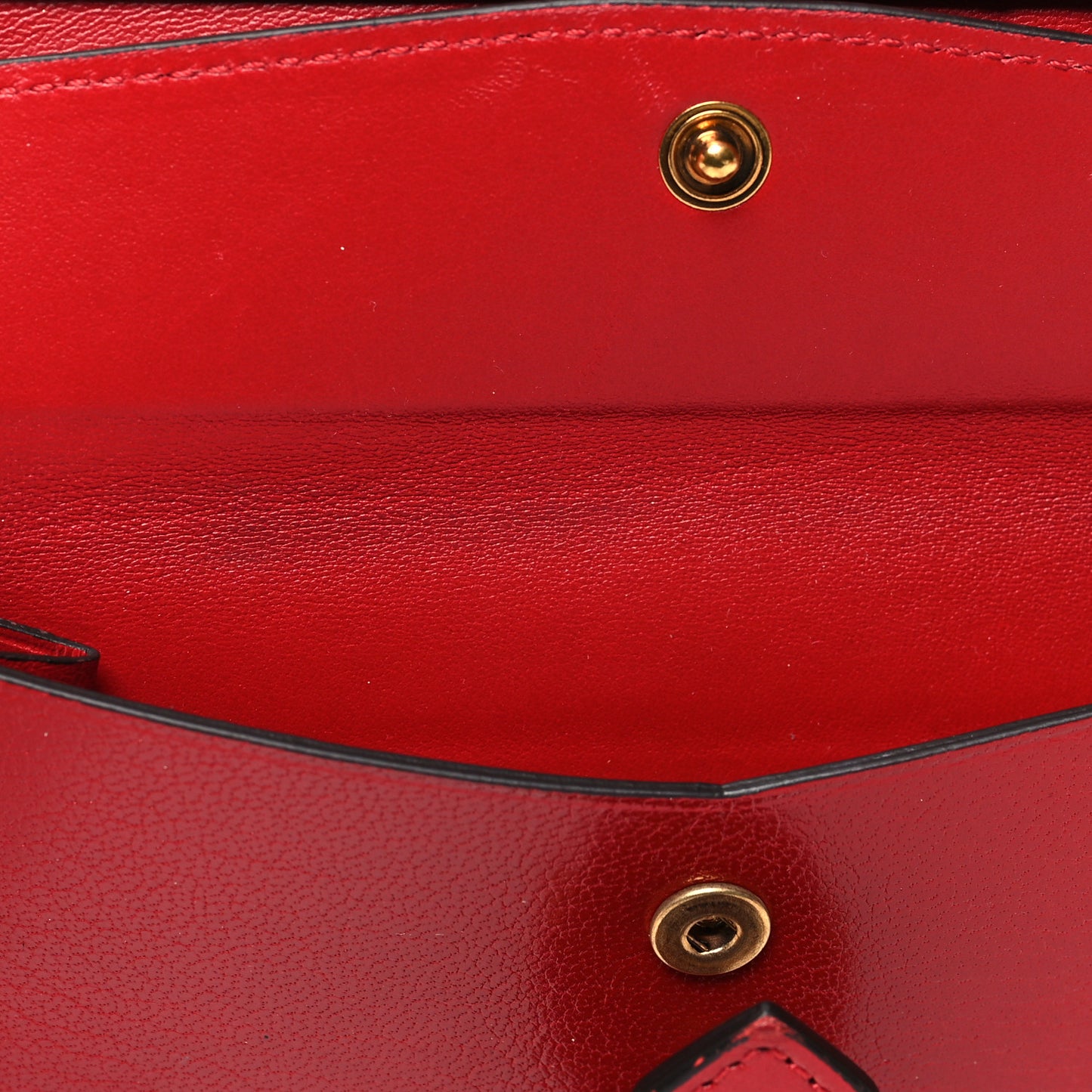 Goatskin Diamond Quilted GV3 Medium Wallet Vermillion