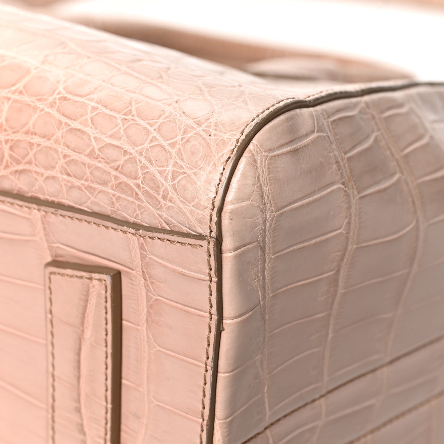 Crocodile Medium Antigona Nude Pink