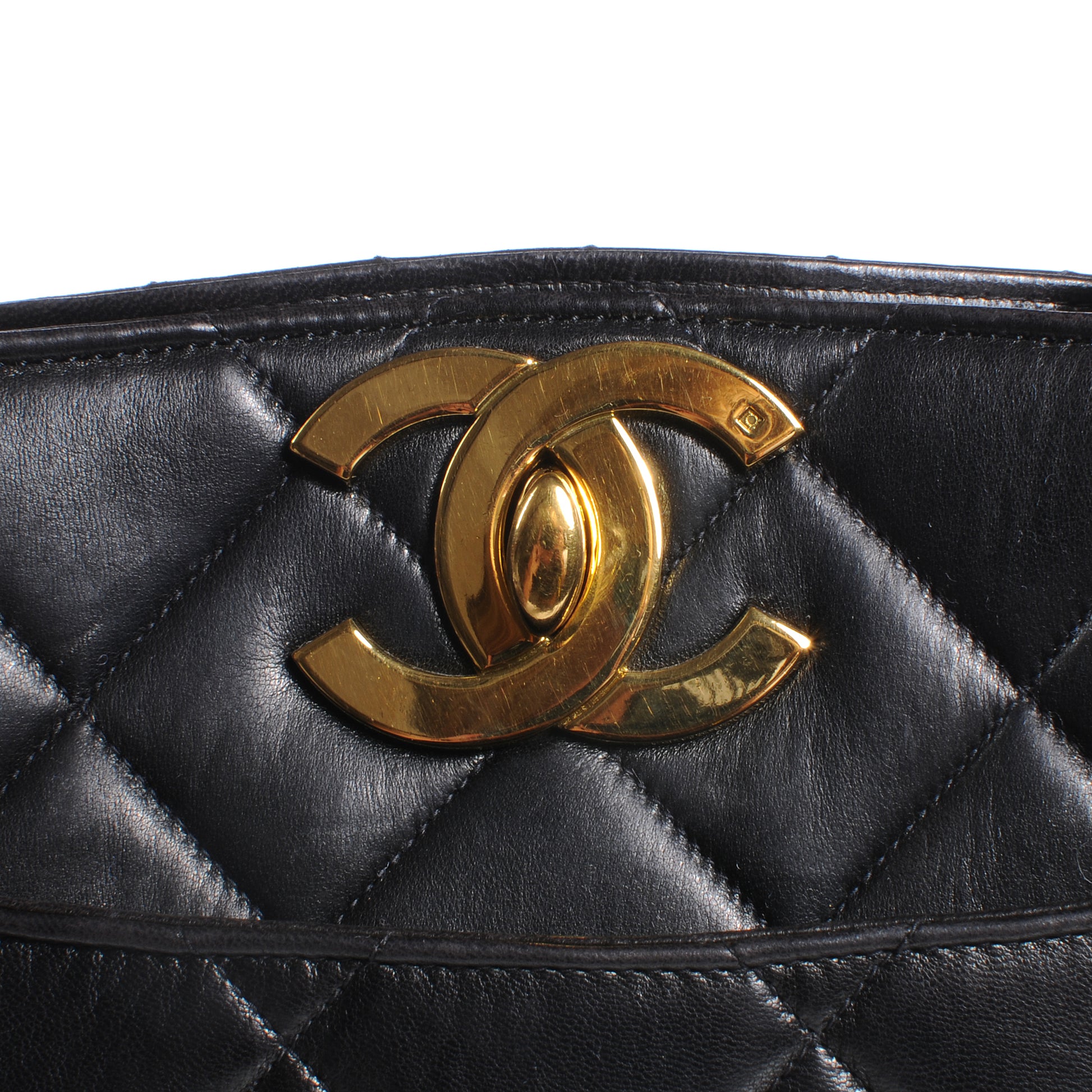 Chanel Lambskin Quilted CC Shoulder Bag Black 5 of 9