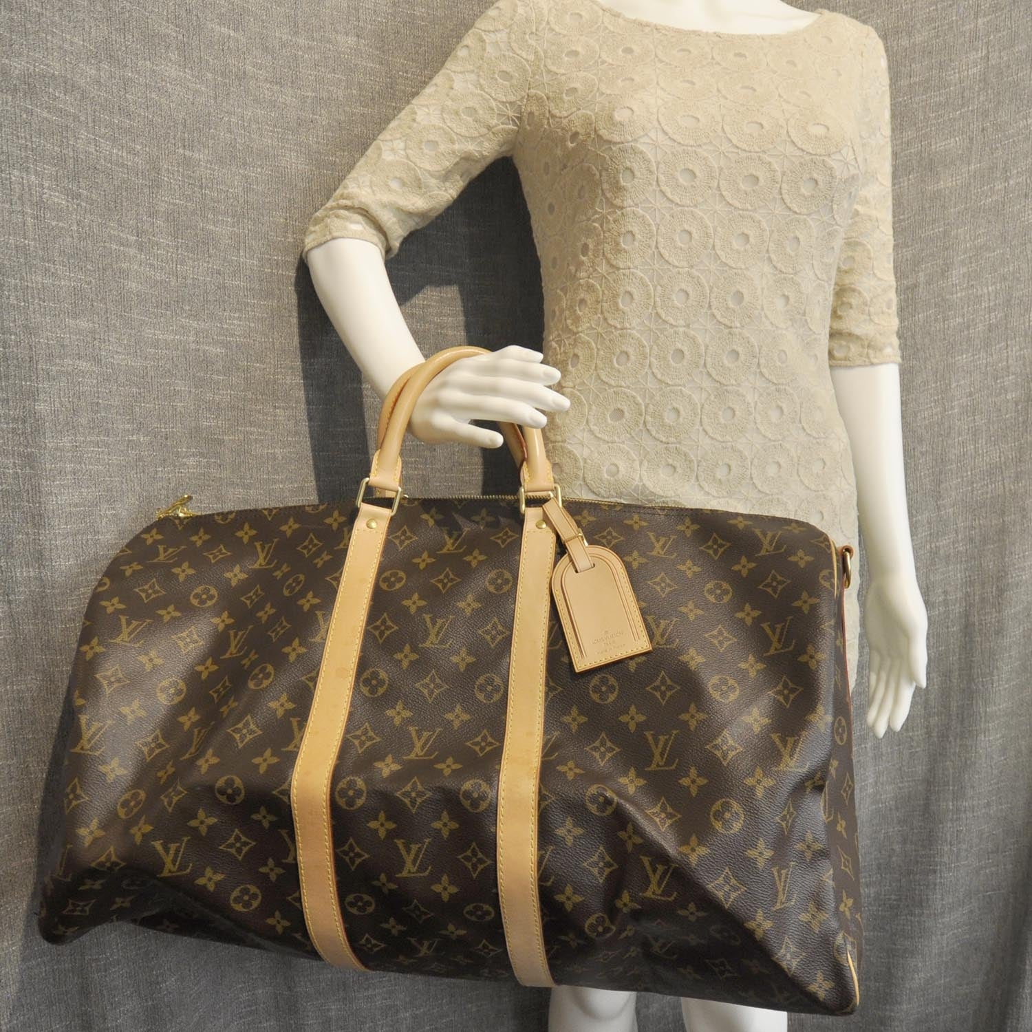 Louis Vuitton Monogram Keepall 55 9 of 9