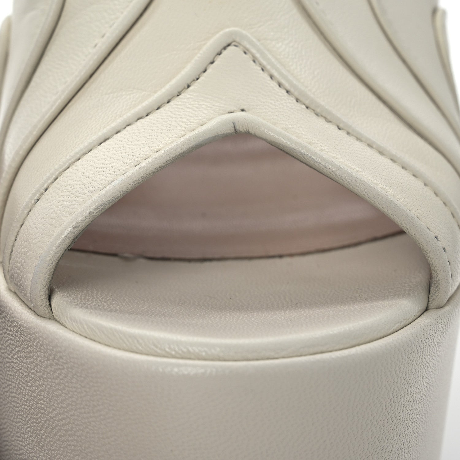Gucci Malaga Kid Keyla Platform 60/155mm Slingback Sandals 35.5 Mystic White 28 of 36