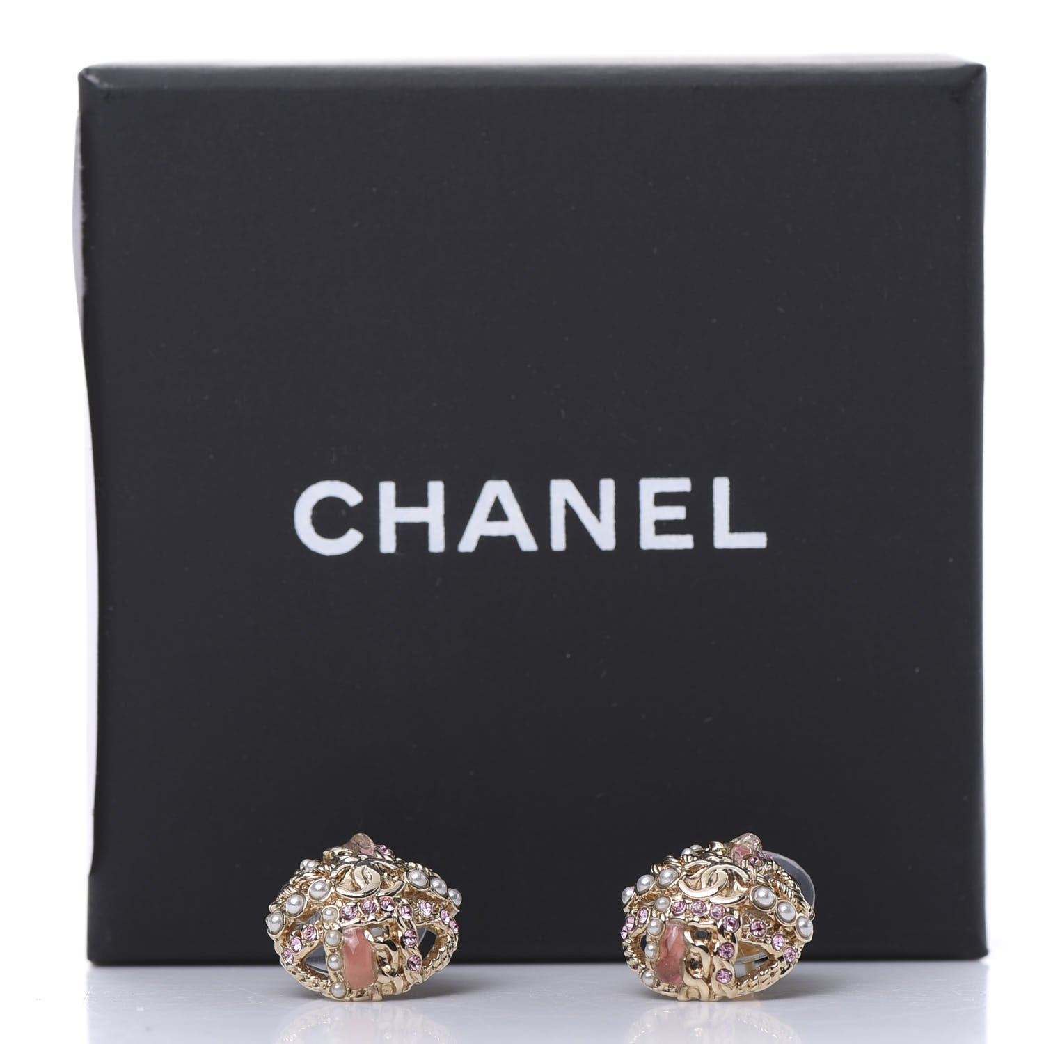 Chanel Pearl CC Round Earrings Gold Pink 5 of 5