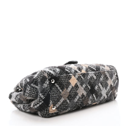 Chanel Tweed East West Flap Black White Beige 4 of 10