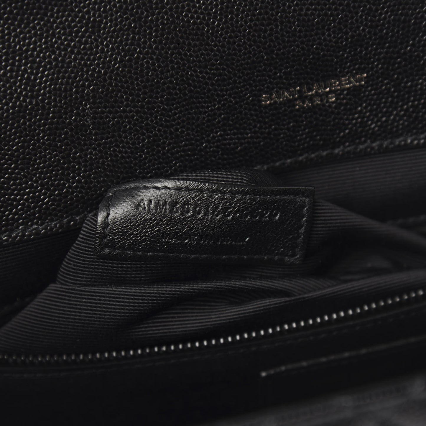 Grain De Poudre Textured Mixed Matelasse Large Triquilt Monogram Monochrome Satchel Black