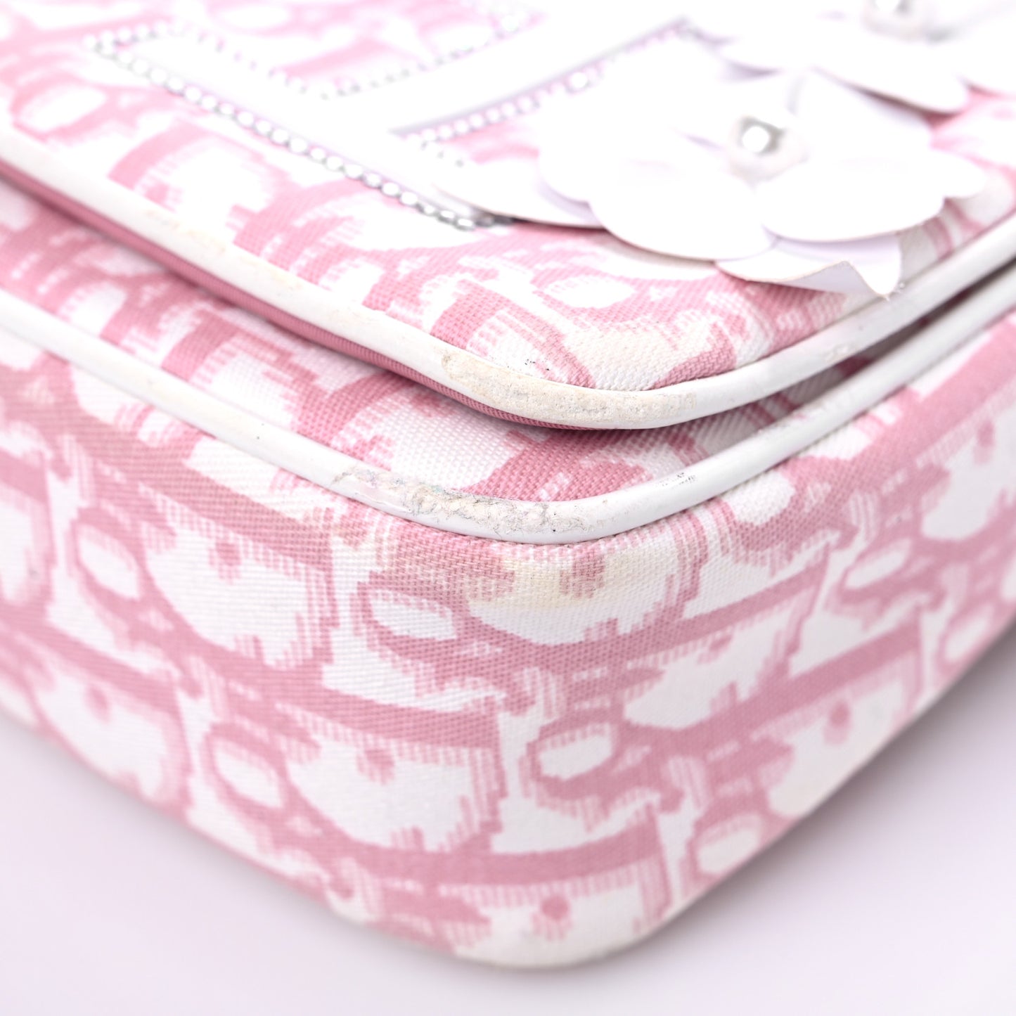 Monogram Girly Flap Reporter Rose Clair