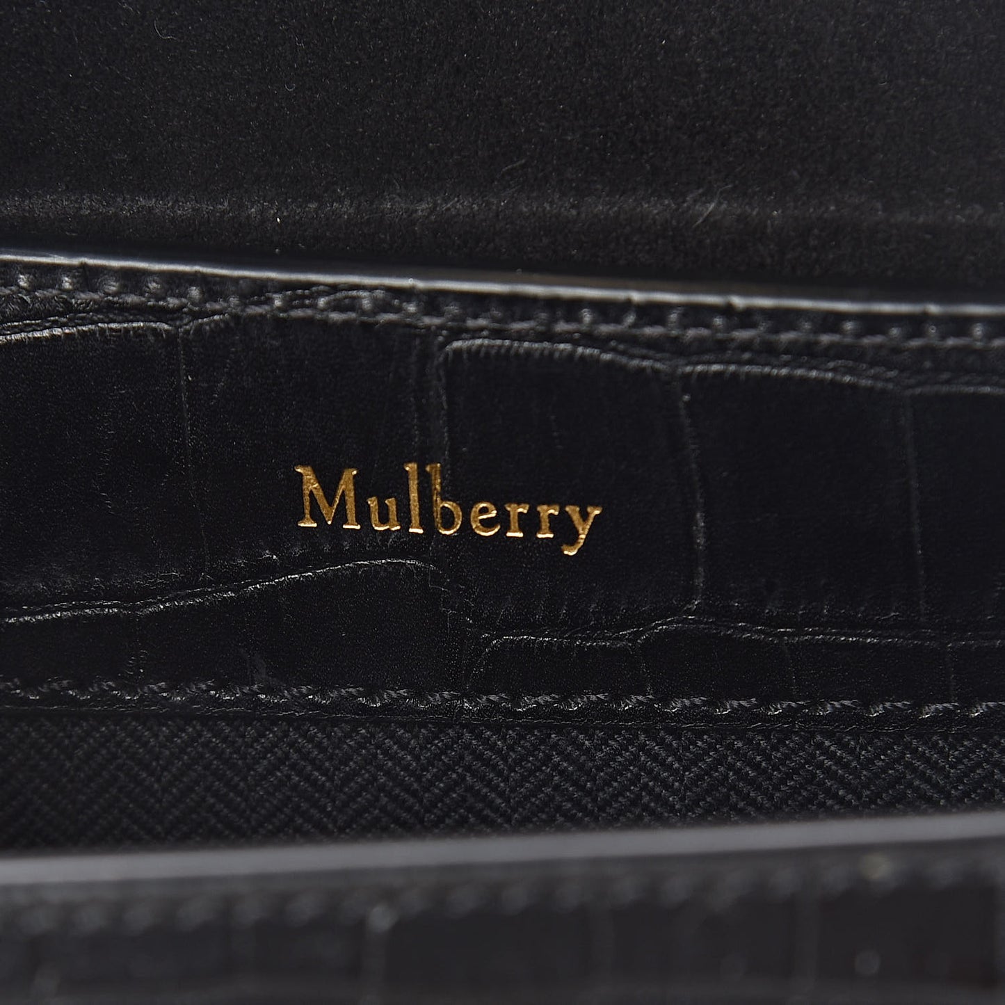 Calfskin Crocodile Embossed Micro Seaton Black