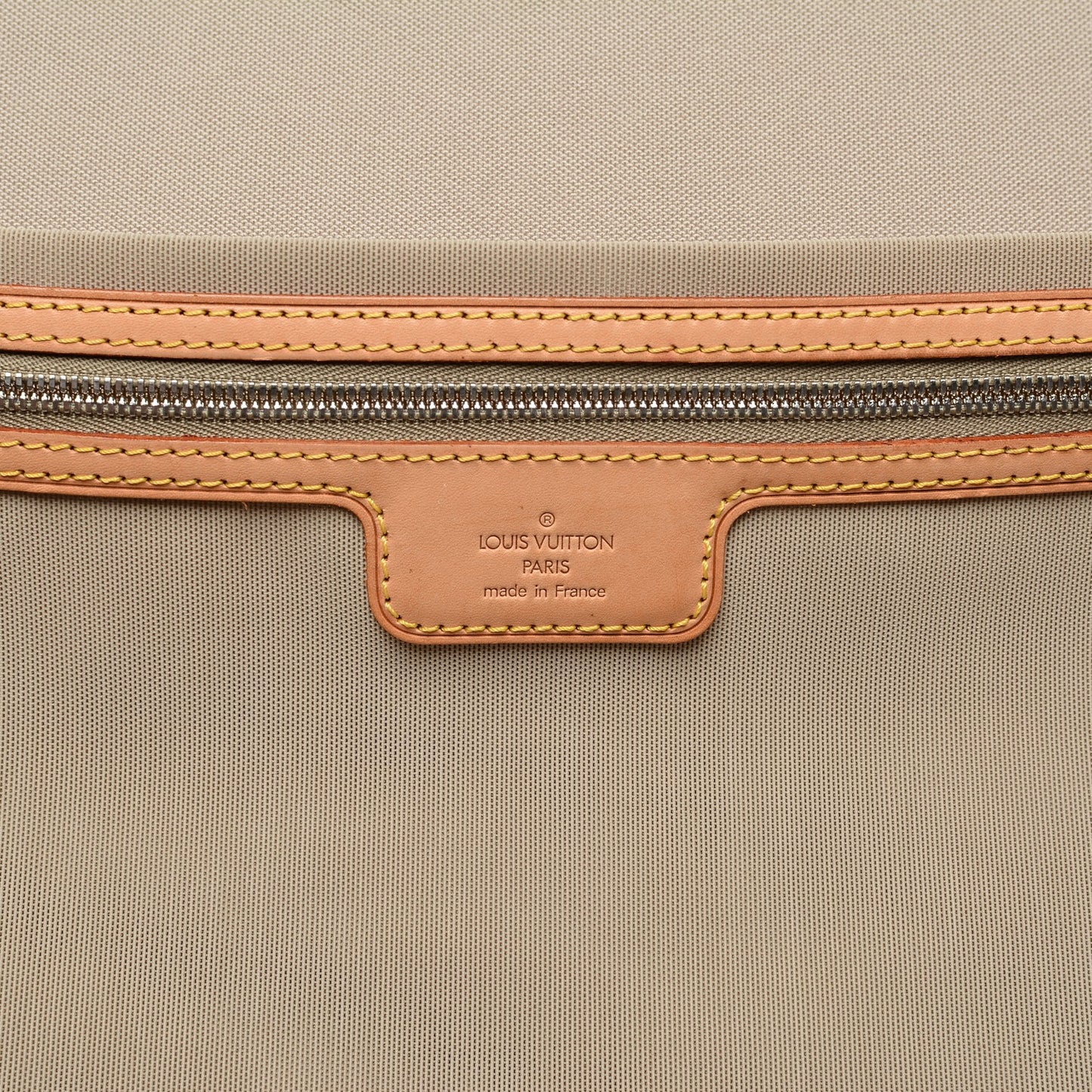 Damier Geant Conquerant 65 Rolling Luggage Terre