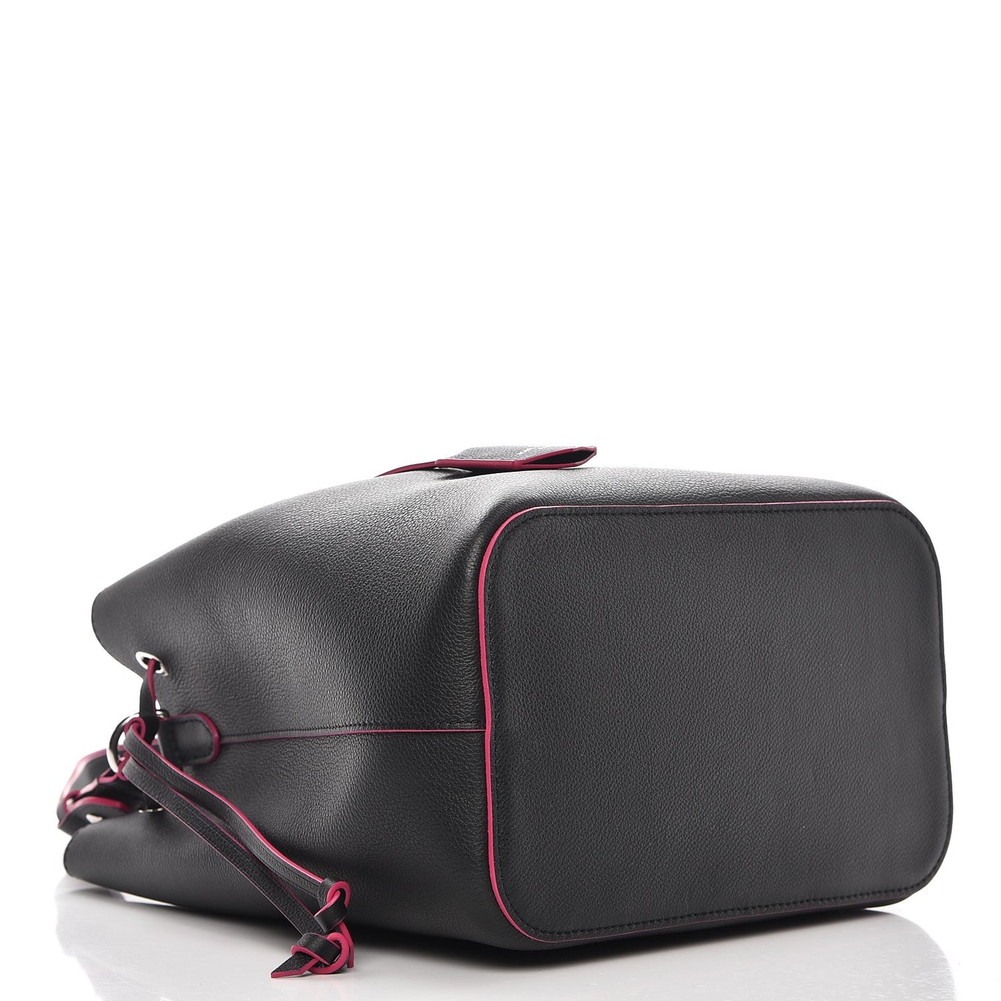 Calfskin Lockme Bucket Black