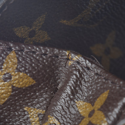 Louis Vuitton Monogram Pochette Metis 16 of 18