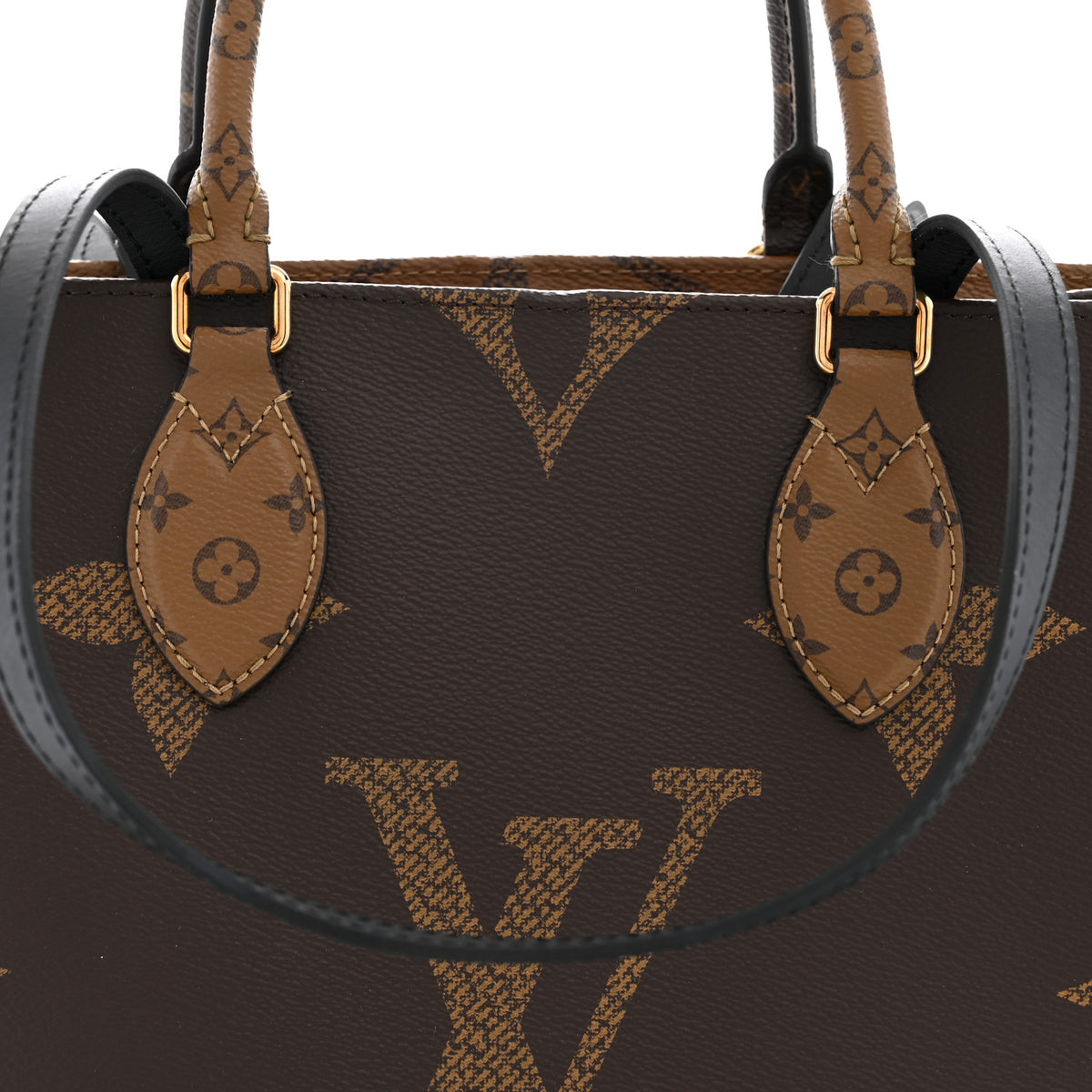 Louis Vuitton Reverse Monogram Giant Onthego MM 7 of 9