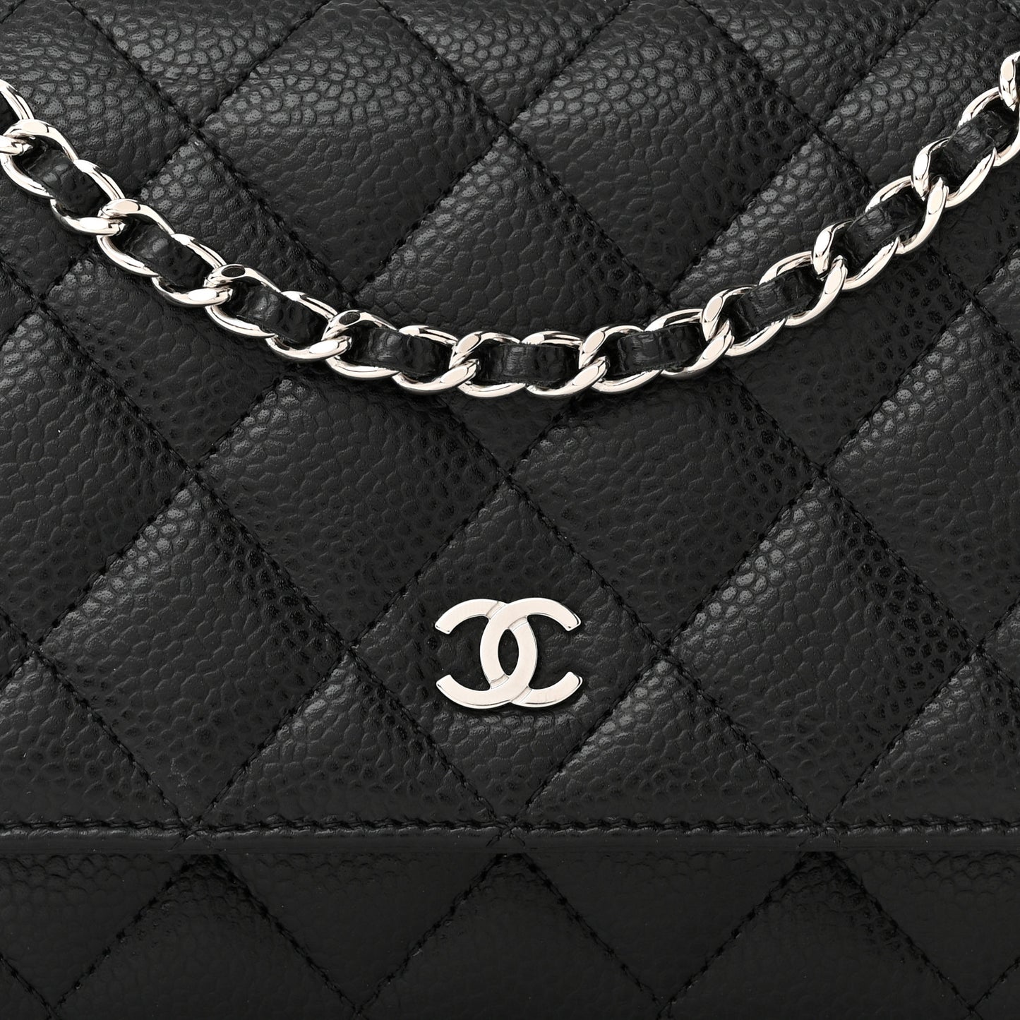 Caviar Quilted Wallet on Chain WOC Black