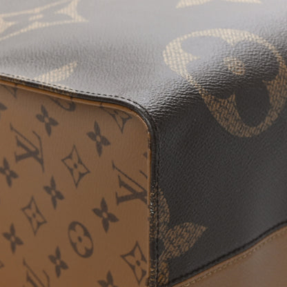 Louis Vuitton Reverse Monogram Giant Onthego GM 7 of 10