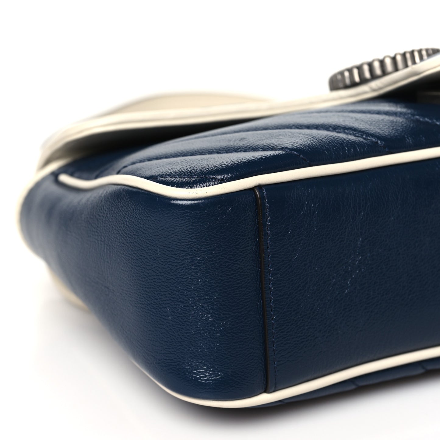 Vintage Effect Calfskin Matelasse Diagonal Small Torchon GG Marmont Shoulder Bag Blue Agata Mystic White