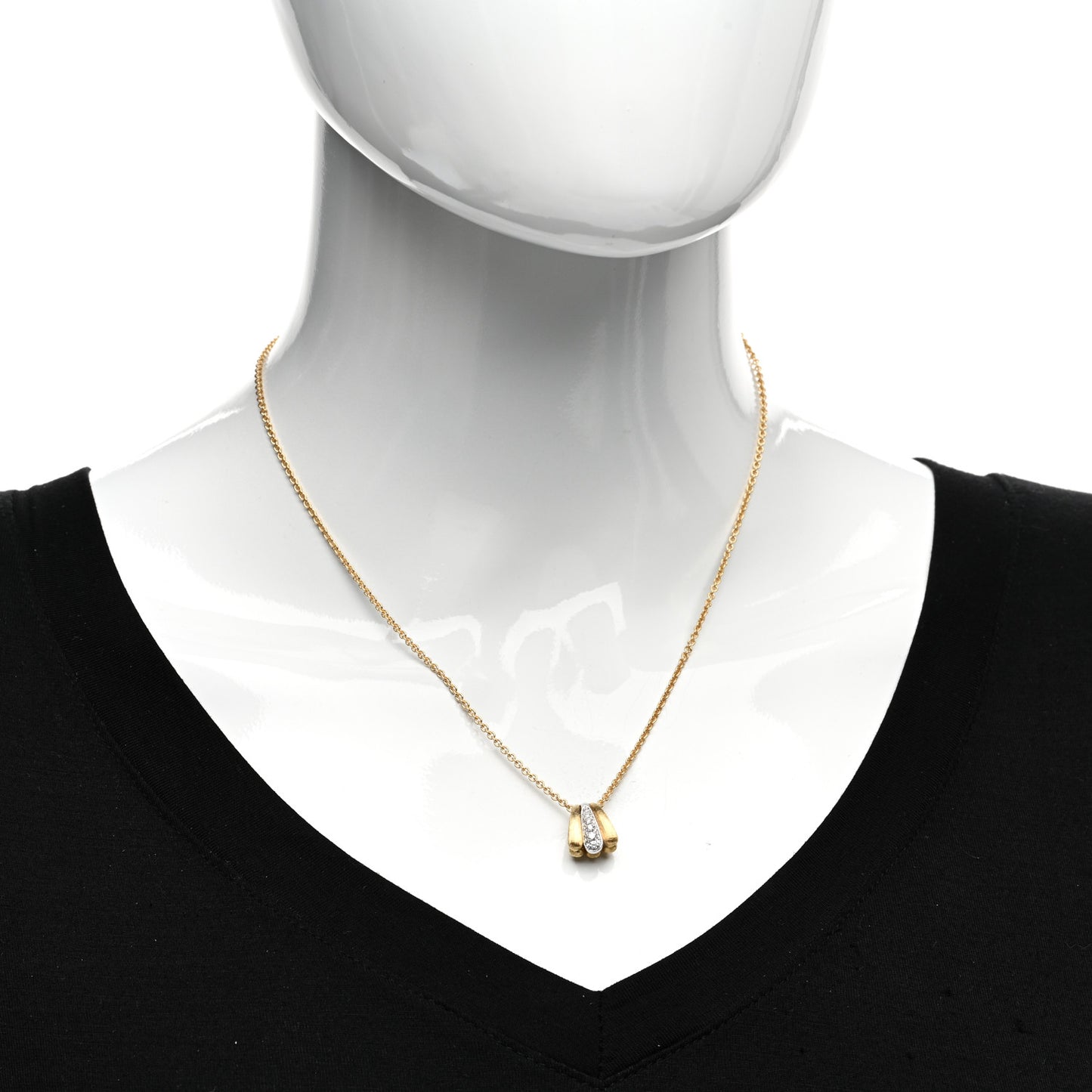 18K Yellow Gold Diamond Lucia Pendant Necklace