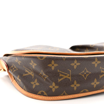 Louis Vuitton Monogram Menilmontant PM 9 of 11