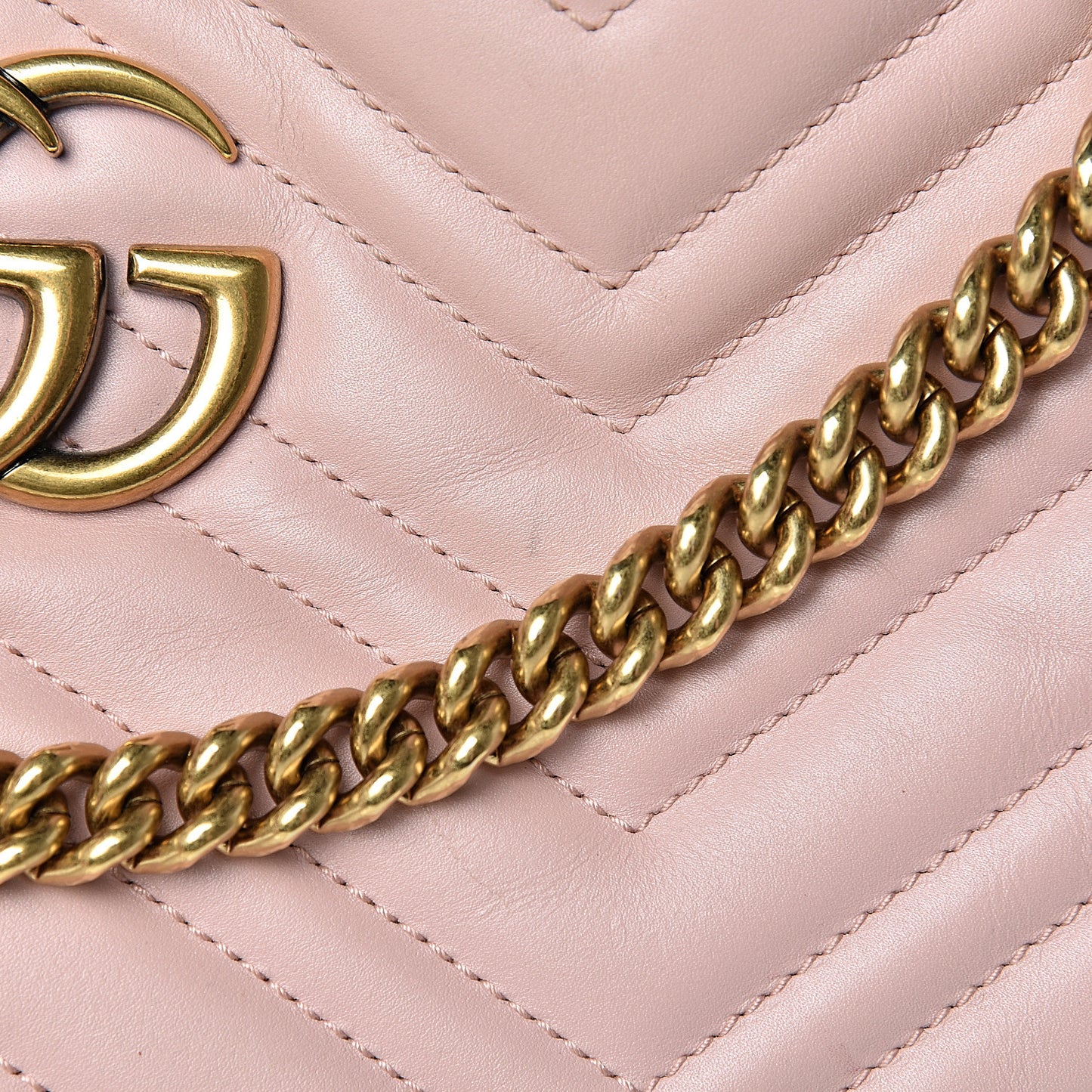 Calfskin Matelasse Medium GG Marmont Shoulder Tote Bag Perfect Pink