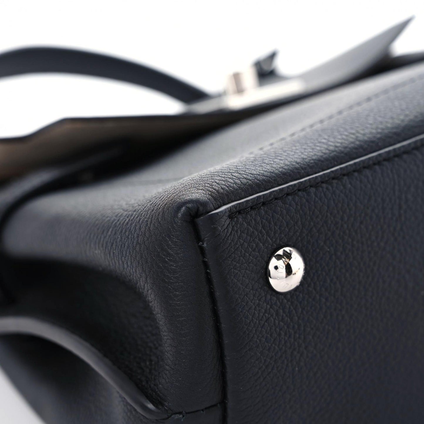 Calfskin Lockme Ever BB Black
