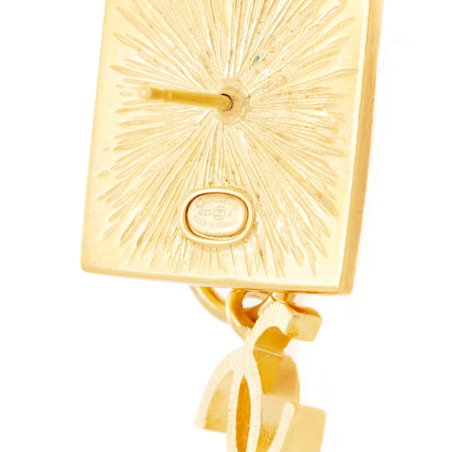 Metal CC Lion Earrings Gold