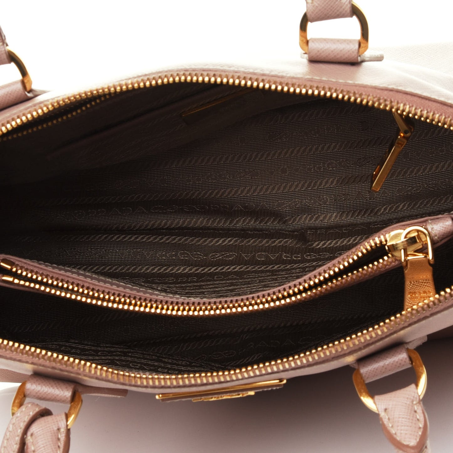 Saffiano Lux Medium Promenade Tote Cammeo