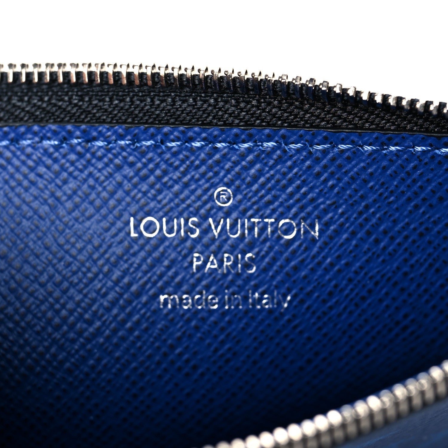Louis Vuitton Monogram Taiga Coin Card Holder Cobalt 6 of 10