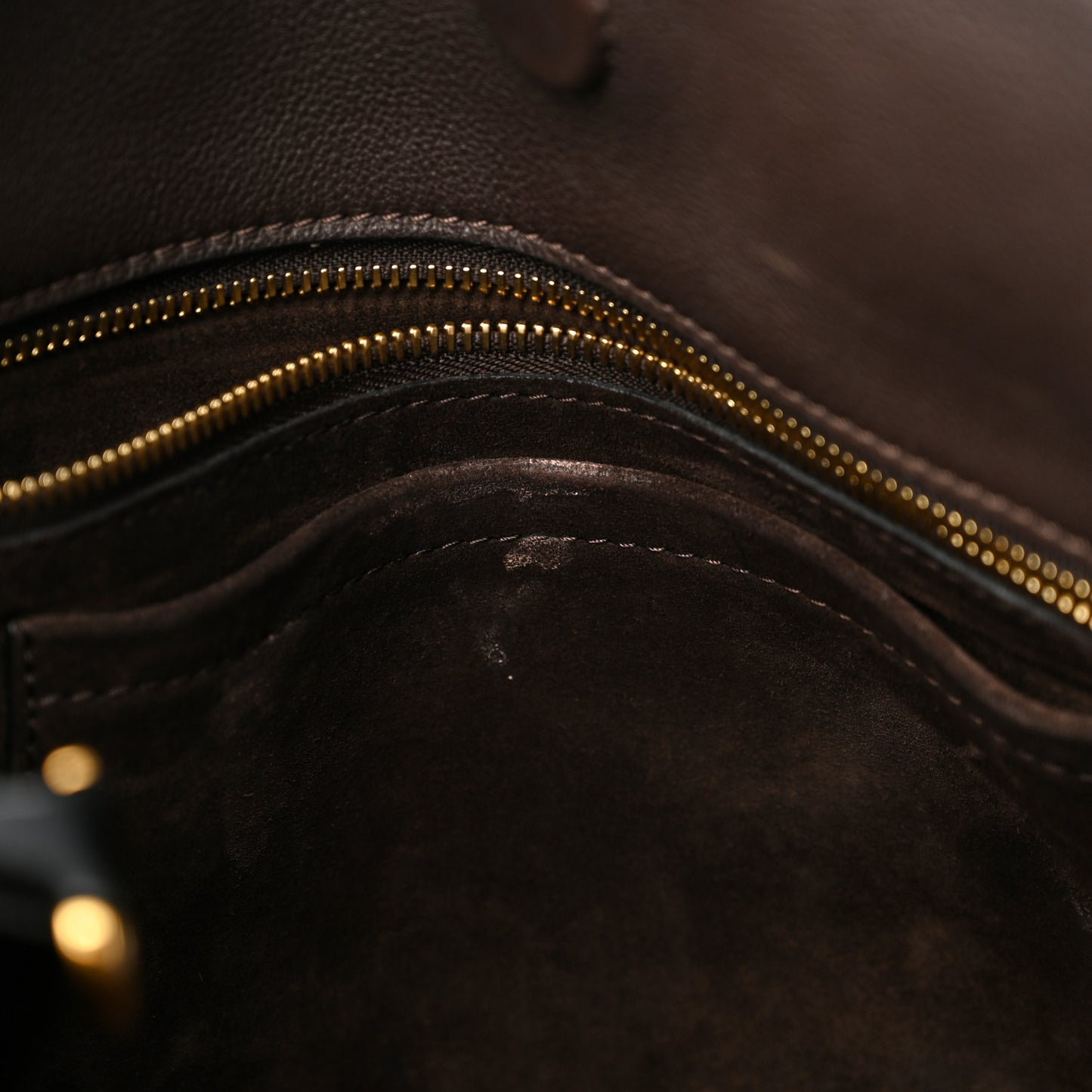 Veau Cachemire Tote W PM Chocolate