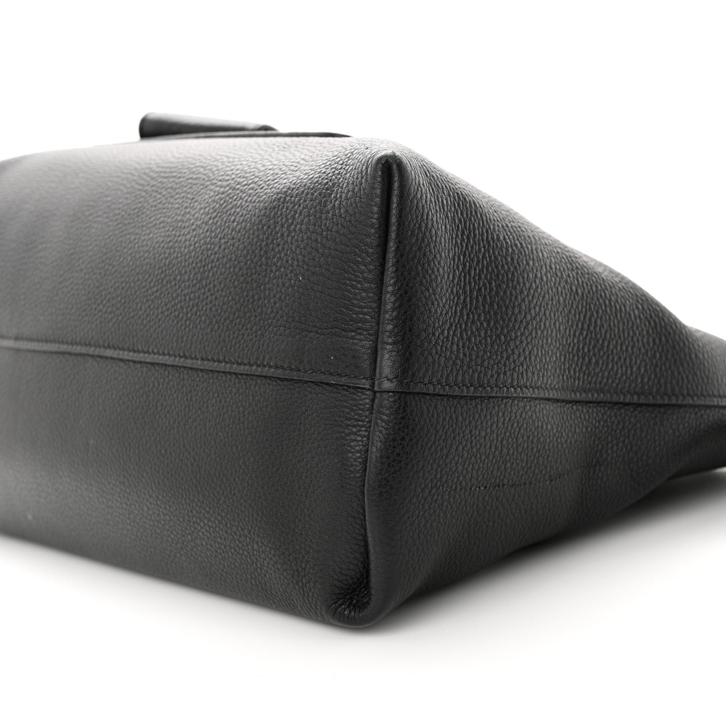 Vitello Daino Boxy Tote Black