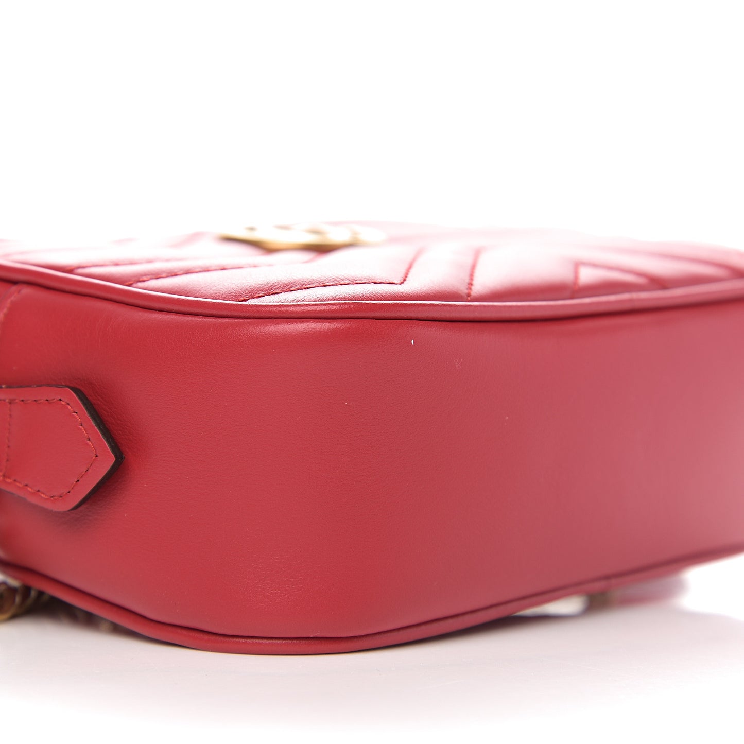 Calfskin Matelasse Mini GG Marmont Chain Shoulder Bag Hibiscus Red