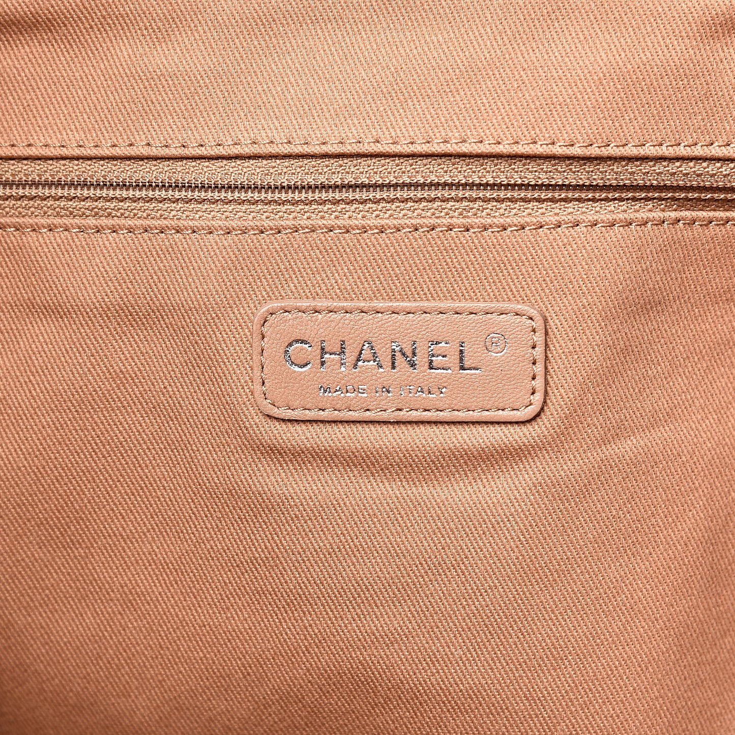 Canvas Medium Deauville Tote Beige