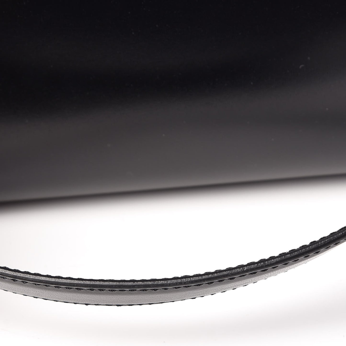 Shiny Lord Calfskin Small Antigona Black