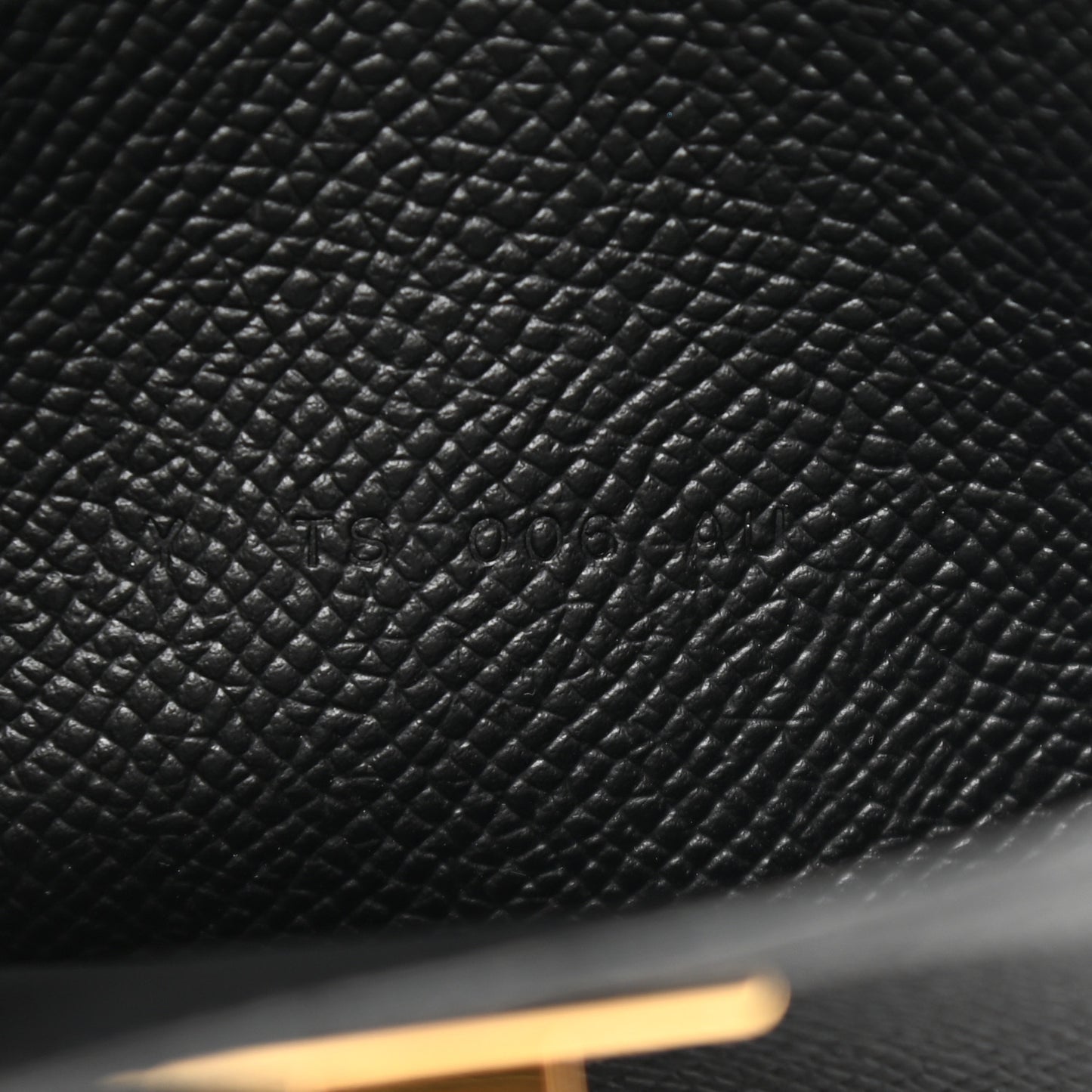Epsom Kelly Pocket Compact Wallet Black