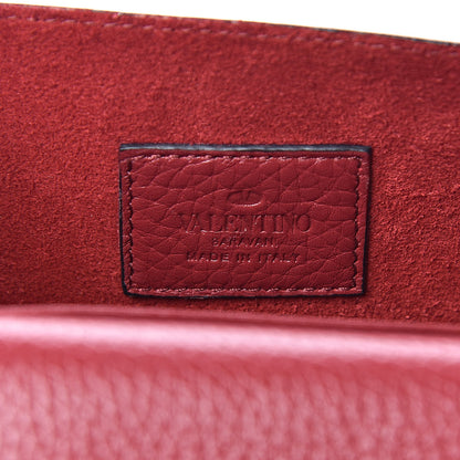 Valentino Garavani Pebbled Calfskin Rockstud Envelope Wallet on Chain Rubino 6 of 10