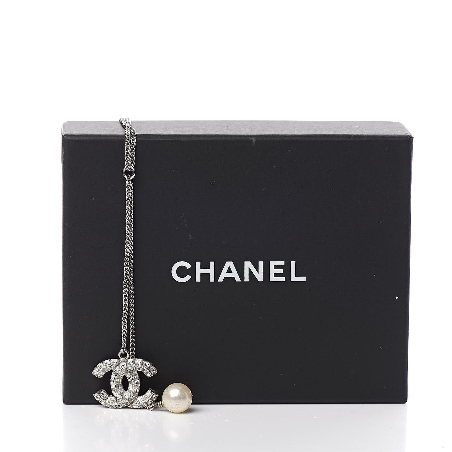 Baguette Crystal Pearl CC Lariat Necklace Silver