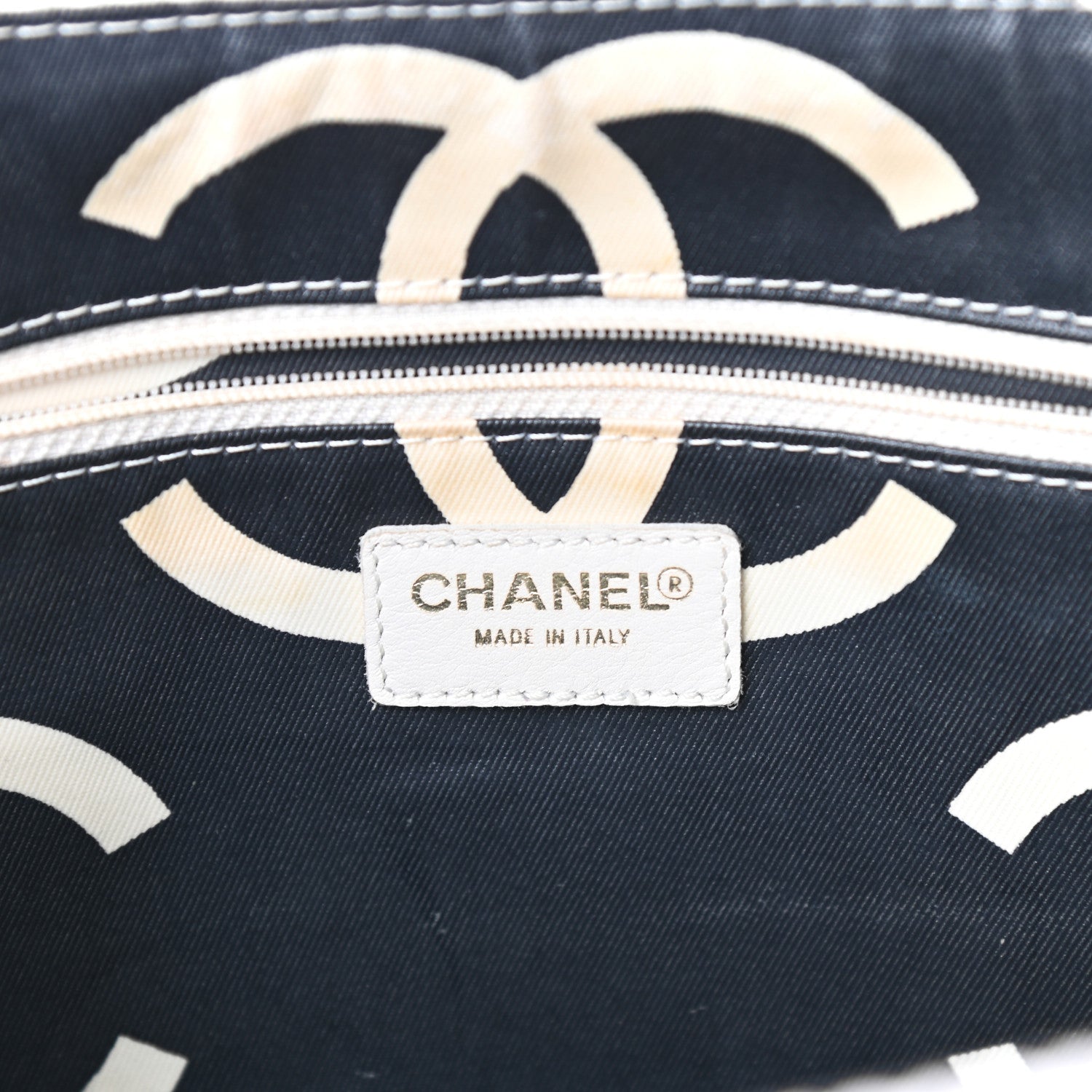 Chanel Woven Canvas Bekko Chain Tote White 6 of 10