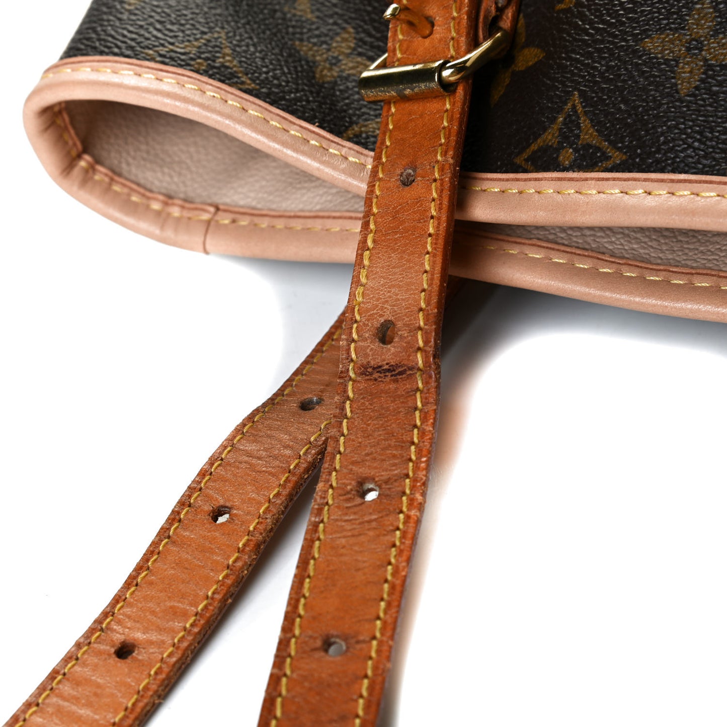 Monogram Bucket 27