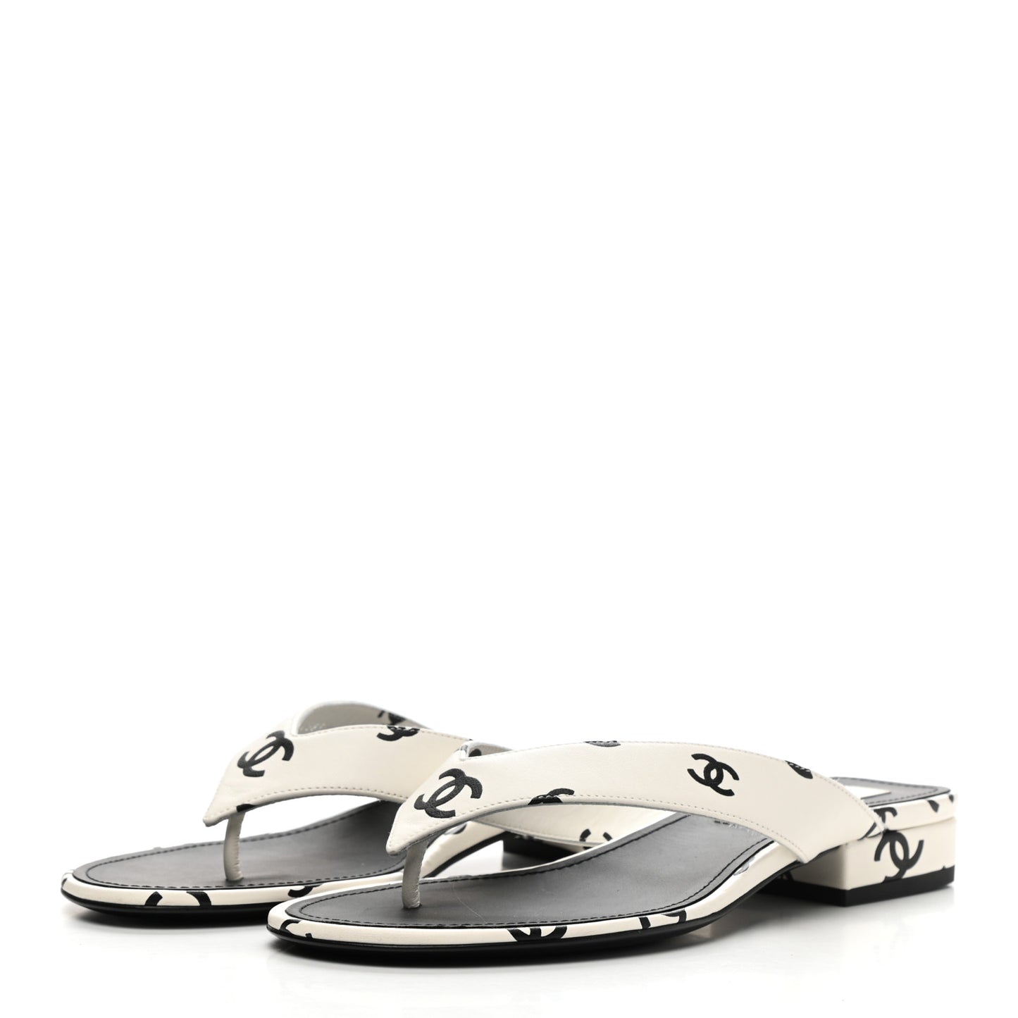 Lambskin Printed CC Thong Sandals 38 White Black