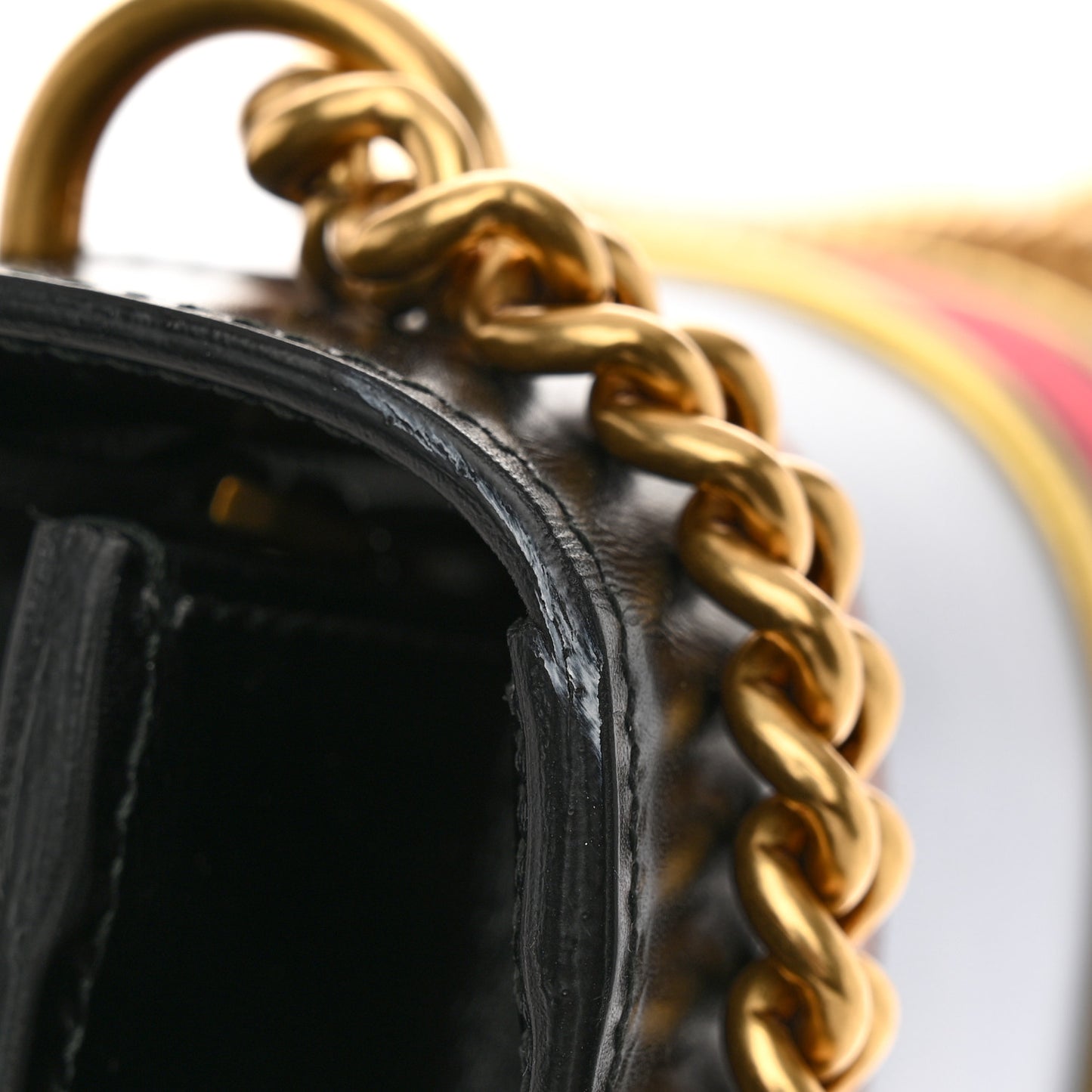 Calfskin Web Heart Medium GG Marmont Chain Handle Bag Black
