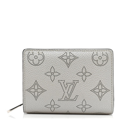 Louis Vuitton Mahina Clea Wallet Gris Souris 1 of 11