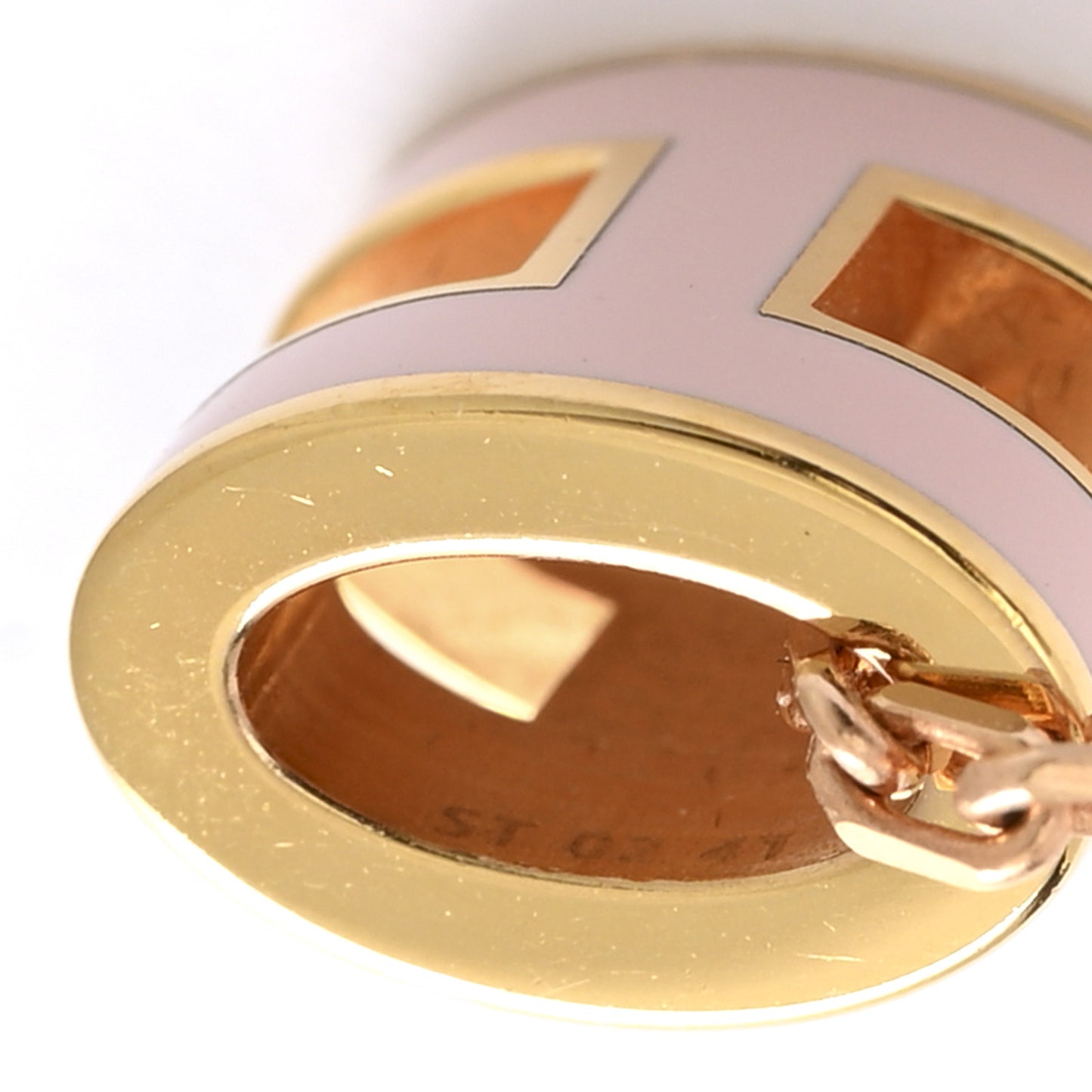 Lacquered Gold Mini Pop H Pendant Necklace Rose Dragee