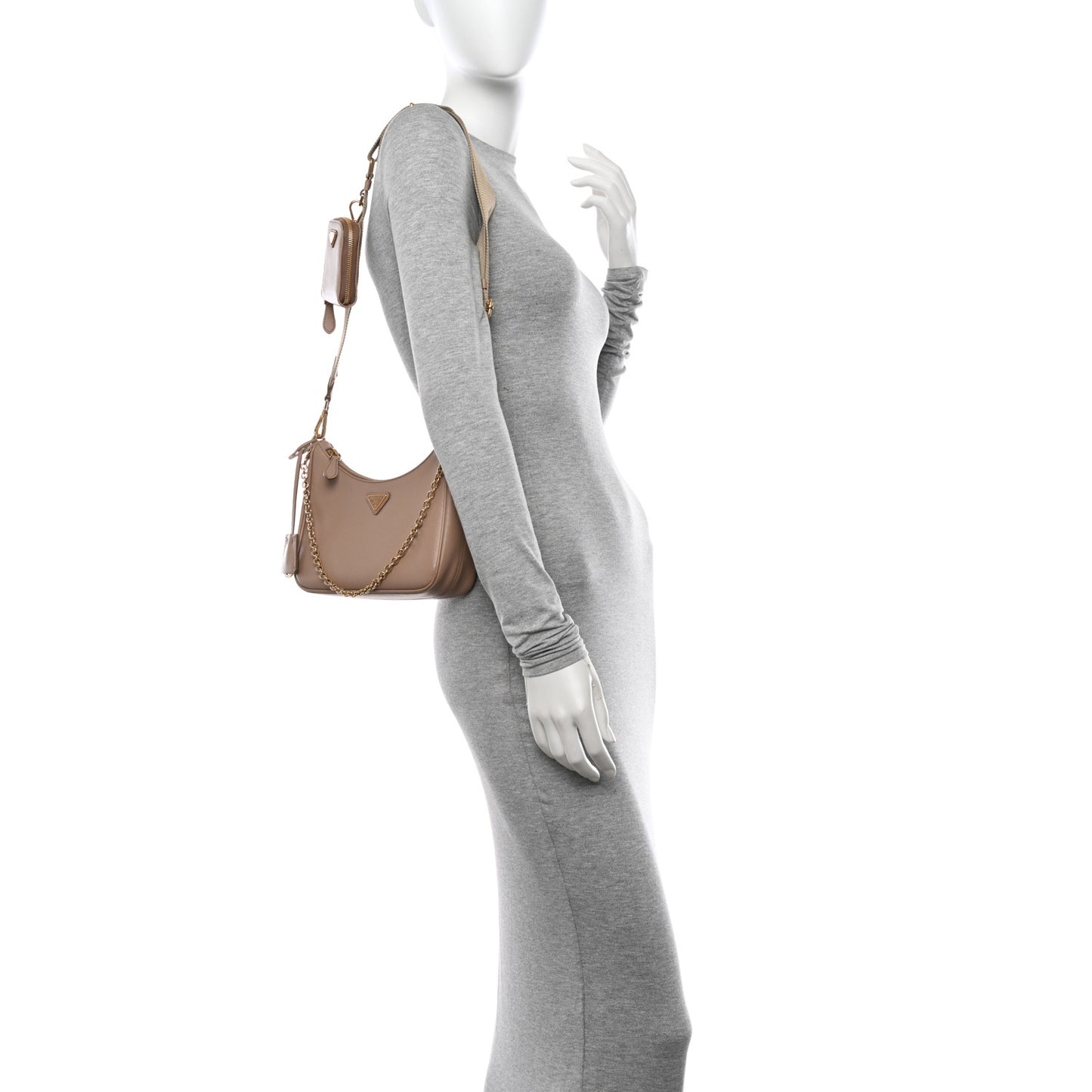 Saffiano Lux Re-Edition 2005 Shoulder Bag Cammeo