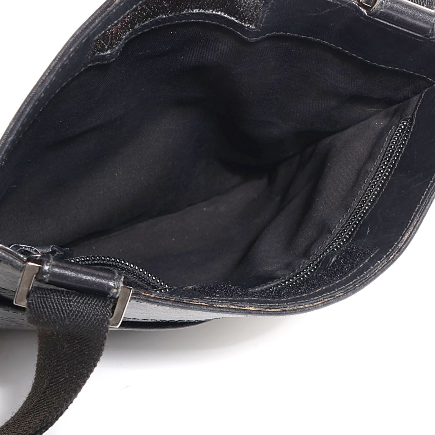 Gucci Guccissima Medium Flat Messenger Bag Black 8 of 17