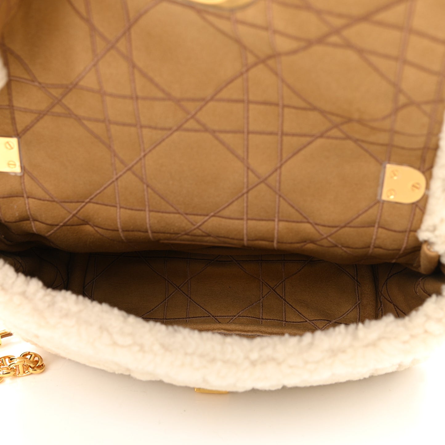 Shearling Cannage Medium Caro Bag Natural